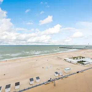 https://seaview-apartment-for-2-in-ostend.bruges-hotels.info